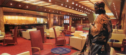 コスタ クラシカ内装